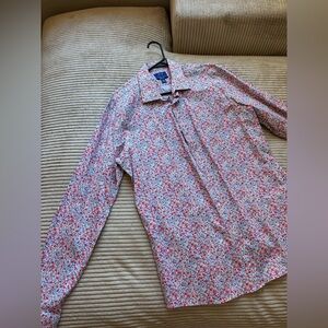 Apt. 9 Red and White Floral Men's Shirt